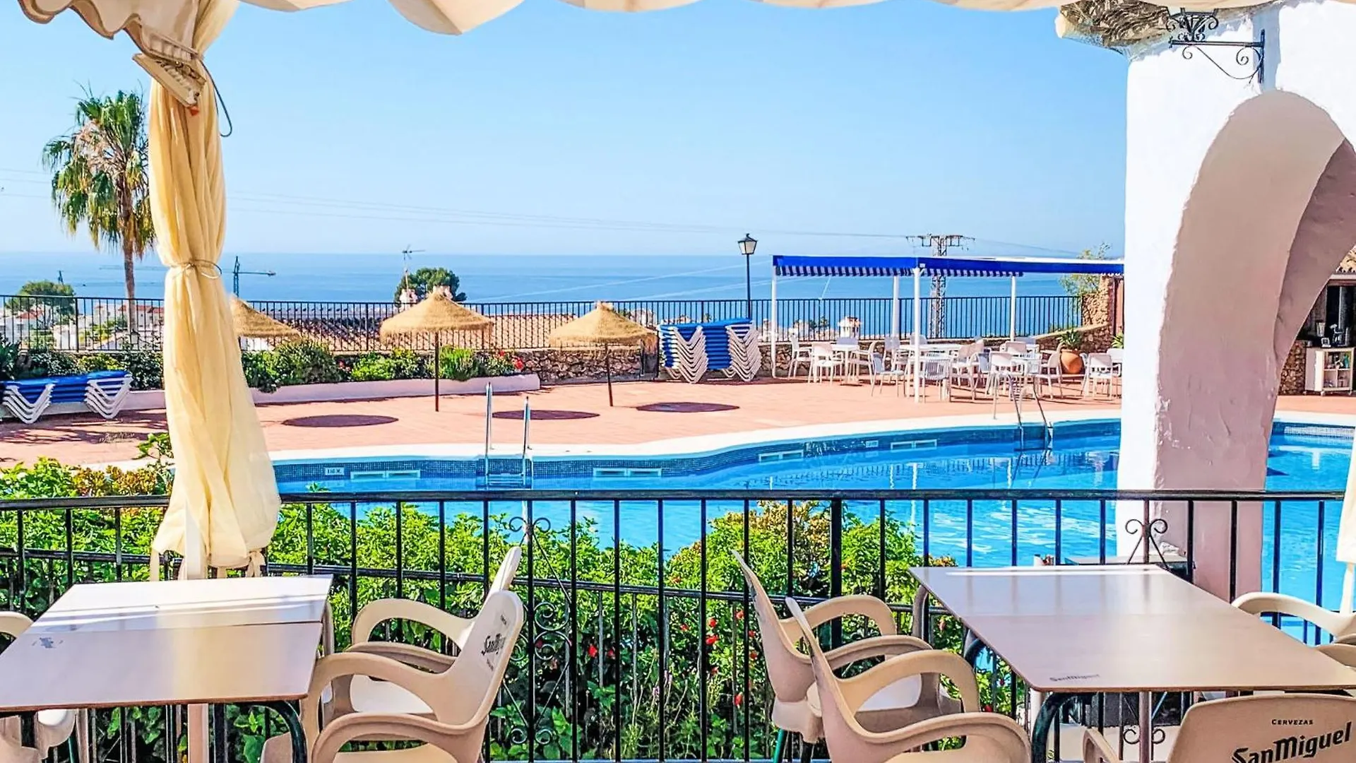 Apartment Los Geraneos De Capistrano By Interhome Nerja