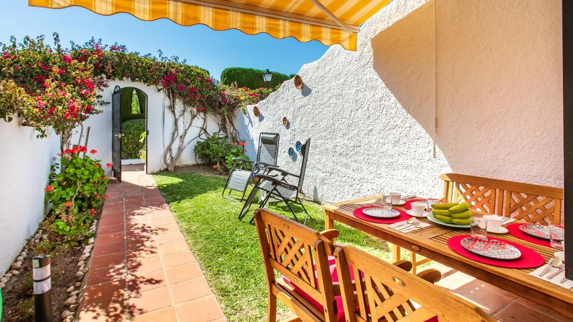 Apartment Los Geraneos De Capistrano By Interhome Nerja 0*,  İspanya